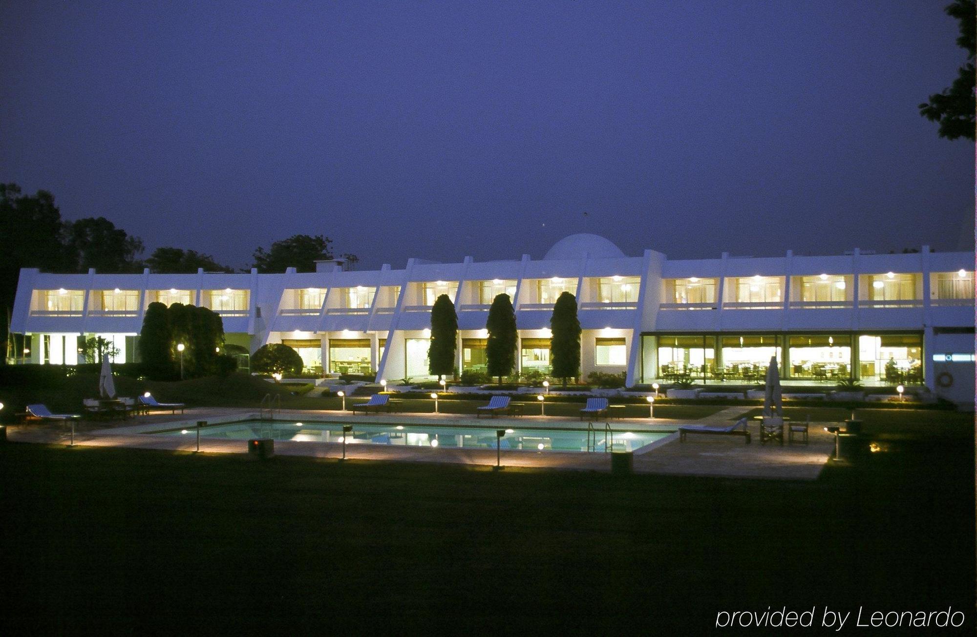 Radisson Jass Hotel, Khajuraho Khajurāho Exterior foto